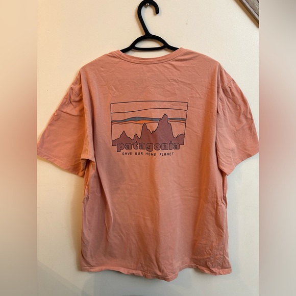 Patagonia Other - Pantagonia short sleeve « save our home planet » large